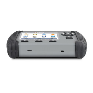 iAuto700 Повний системний сканер усіх марок